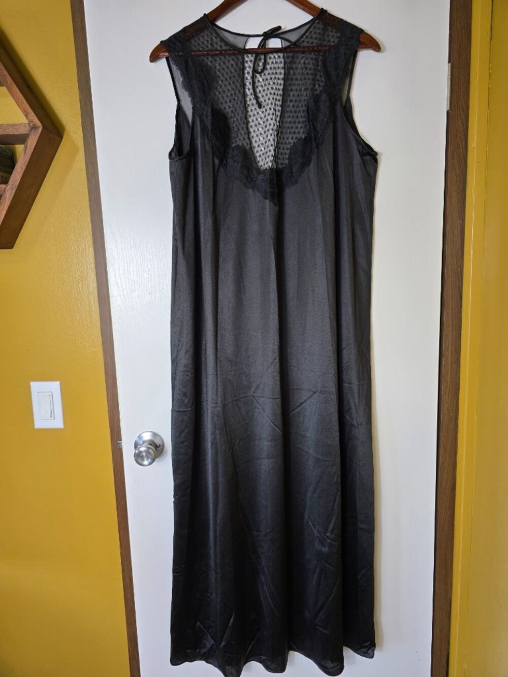 Vintage Black Nightgown With Lace Trim Large